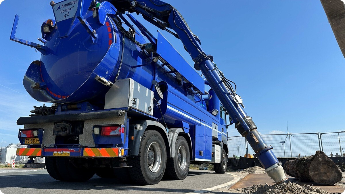 SOLID.Amphitec_zand_zuigen